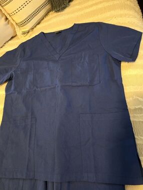 Navy V-Neck Scrub Top with Bottoms